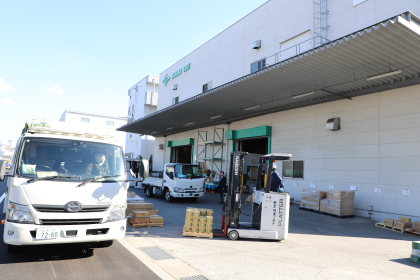 荷下ろし場